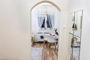 SunHill Apartment next to the Buda Castle